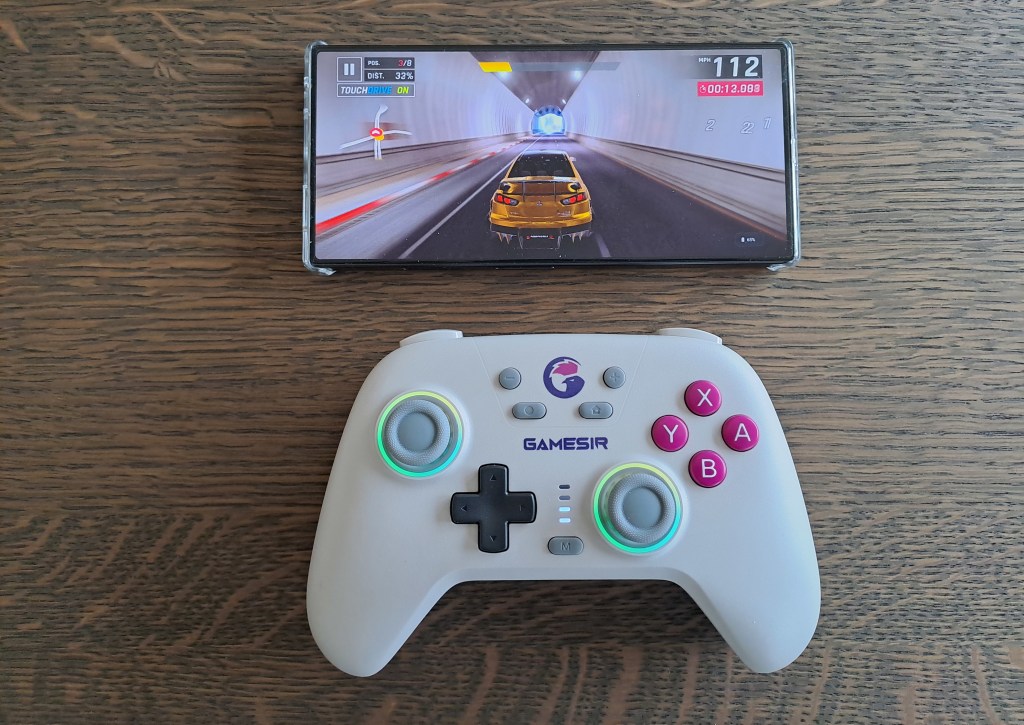 GameSir Nova Gameplay